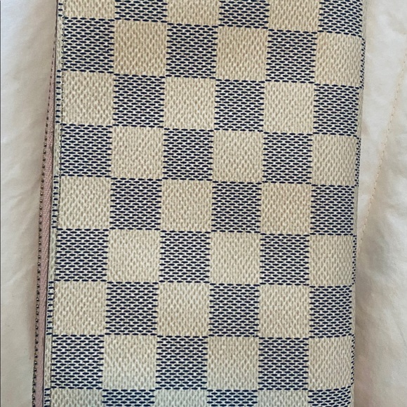 Louis Vuitton Damier Azur Canvas Wallet - Picture 3 of 7